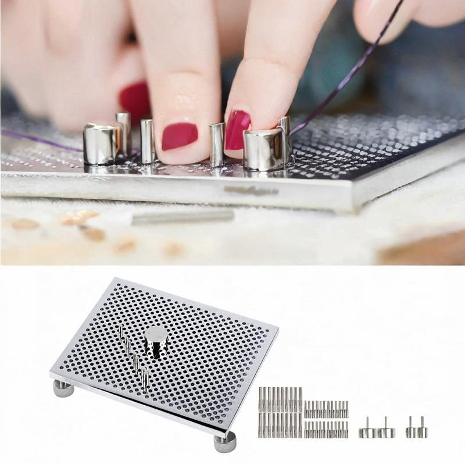 O jogo do laço do gabarito da  - Wire Jewelry Making Jig avaliação e preço